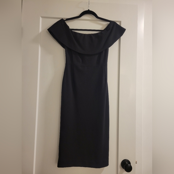 Aritzia Babaton Ruslan Dress/Size2/Black - Picture 3 of 5